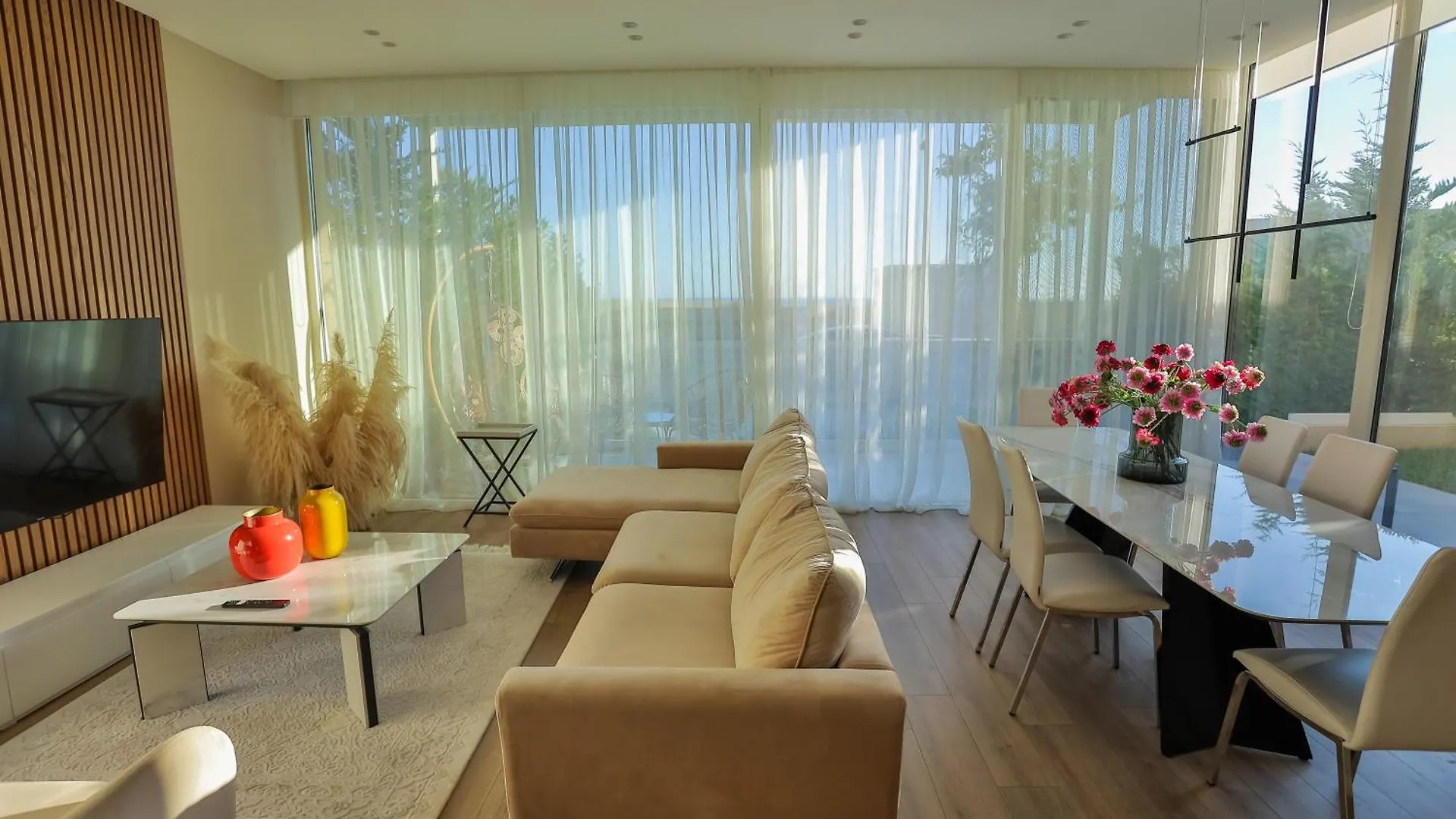 Sea Drive Luxury Vila Green Coast パリアーサ